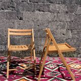 Pair of 80' folding chairs
