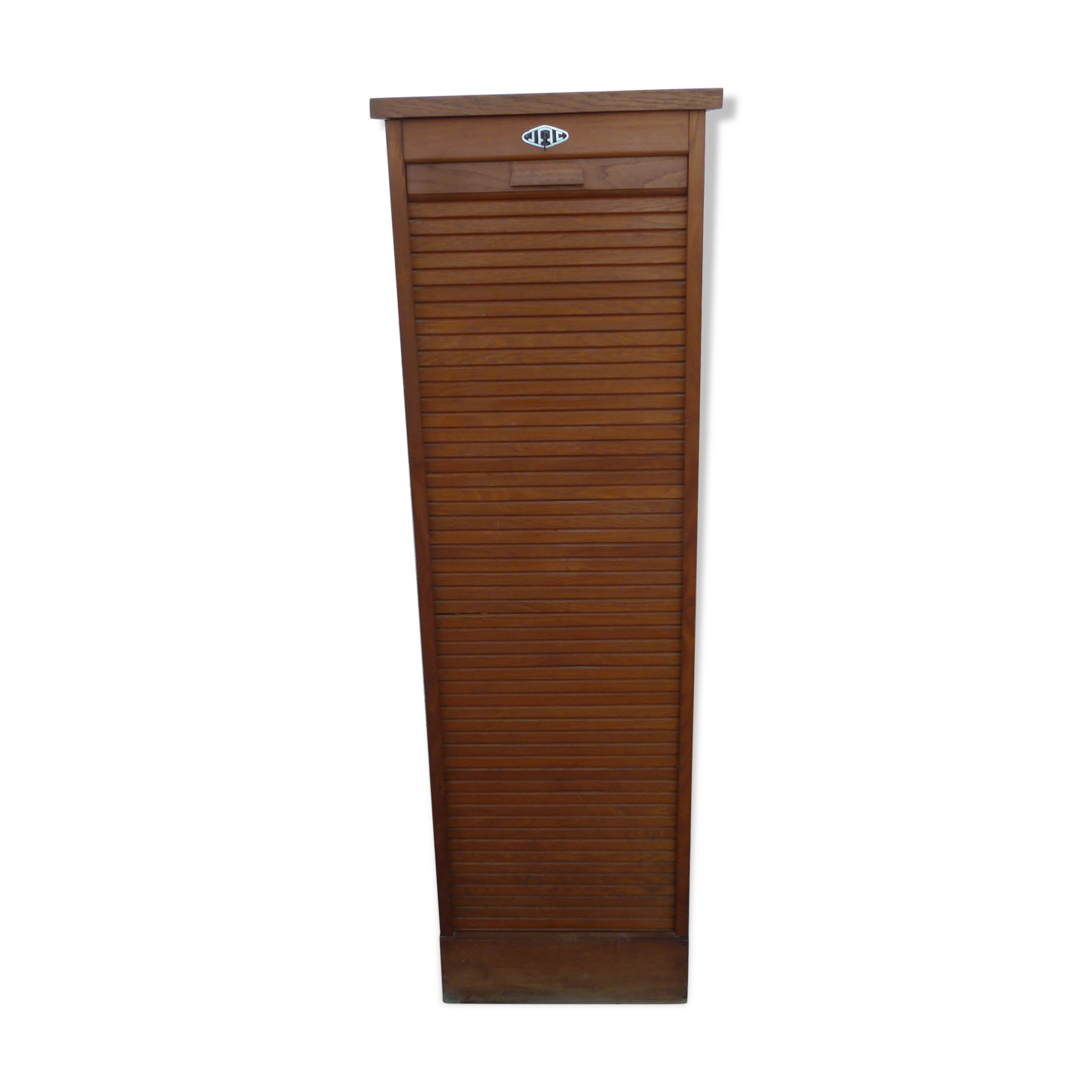 Vintage oak curtain binder