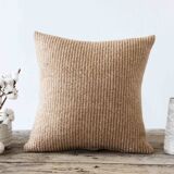 Hand-woven “Léon” cushion in linen and wool