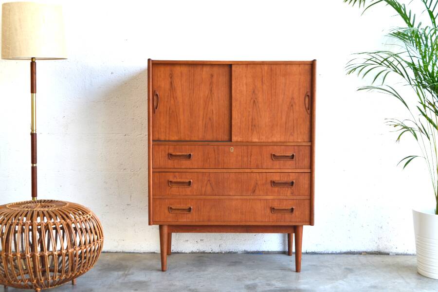 Meuble de rangement danois par G-N Tibergaard