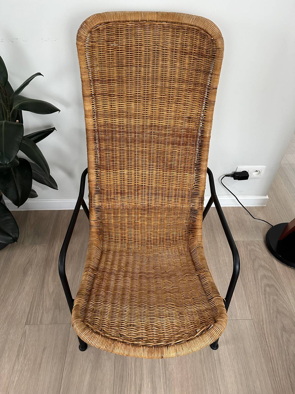 Vintage rattan armchair, model 514A, designer Dirk Van Sliedrecht, 1950s