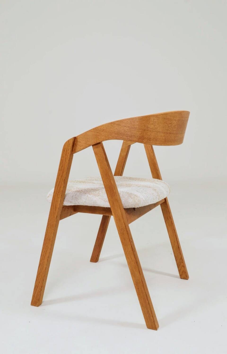 Oak dining chairs set of two, natural wood, jacquard fabric