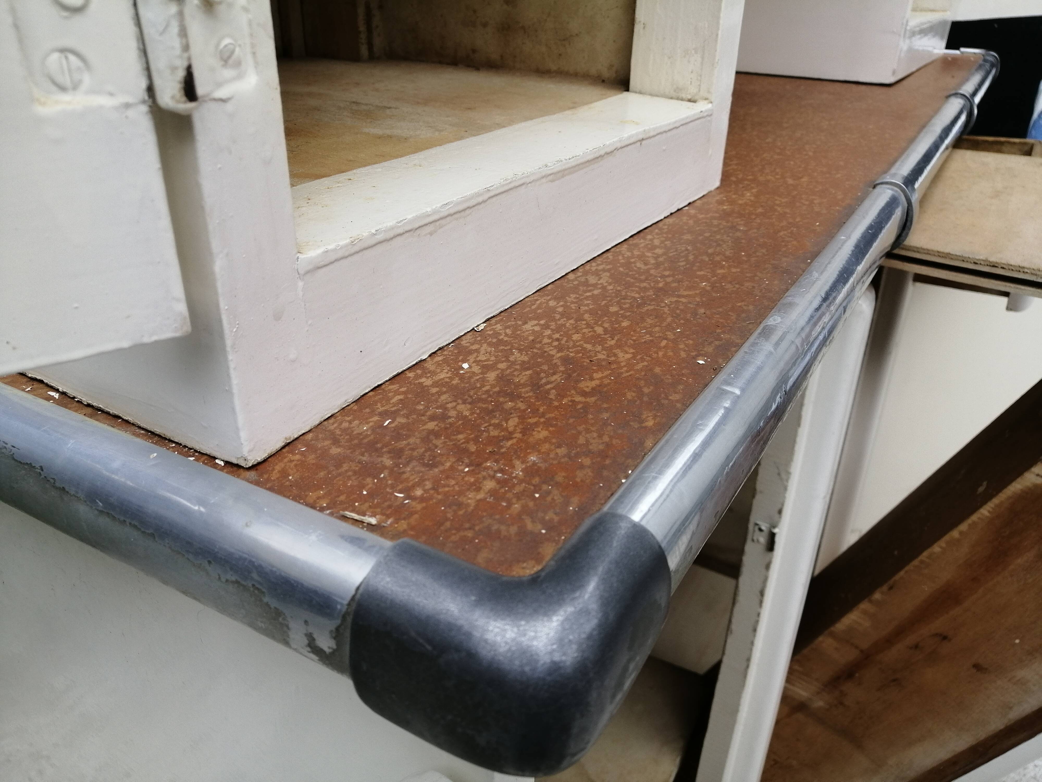 Buffet style Mado 50s