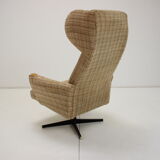 Swivel Armchair in the Middle the century,1970's.