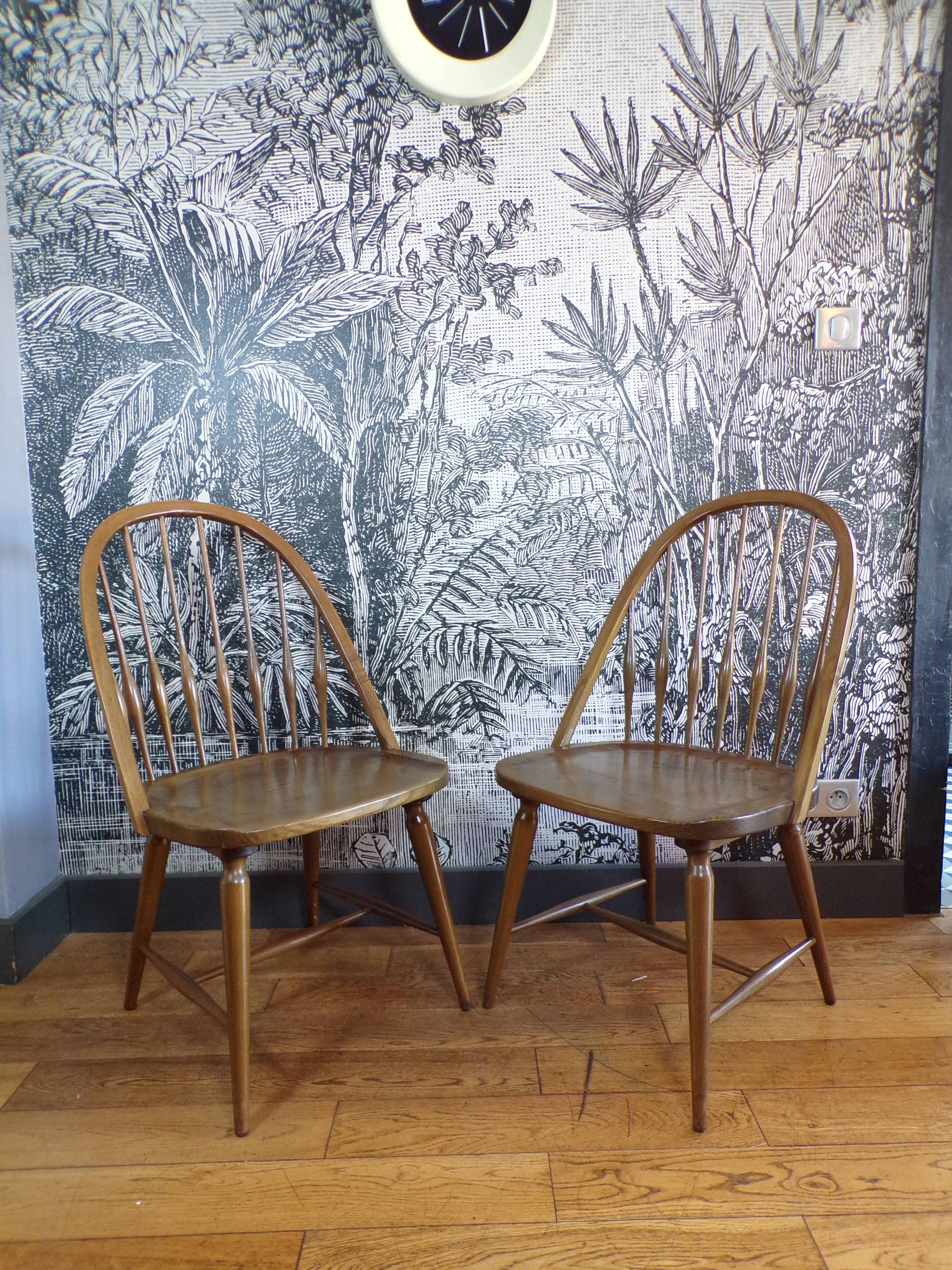 Pair of Ercol Windsor chairs