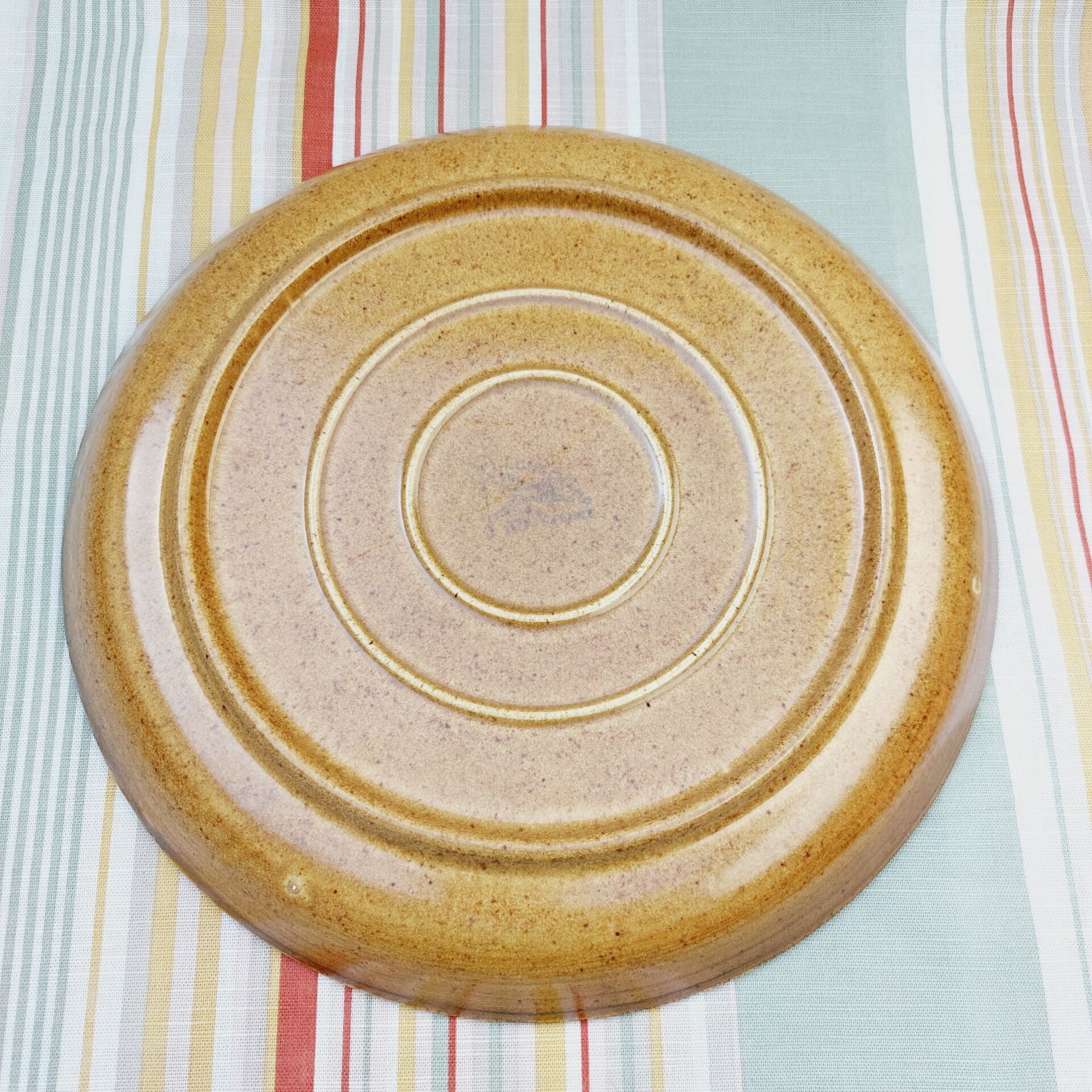 Round serving dish Lonchamp stoneware