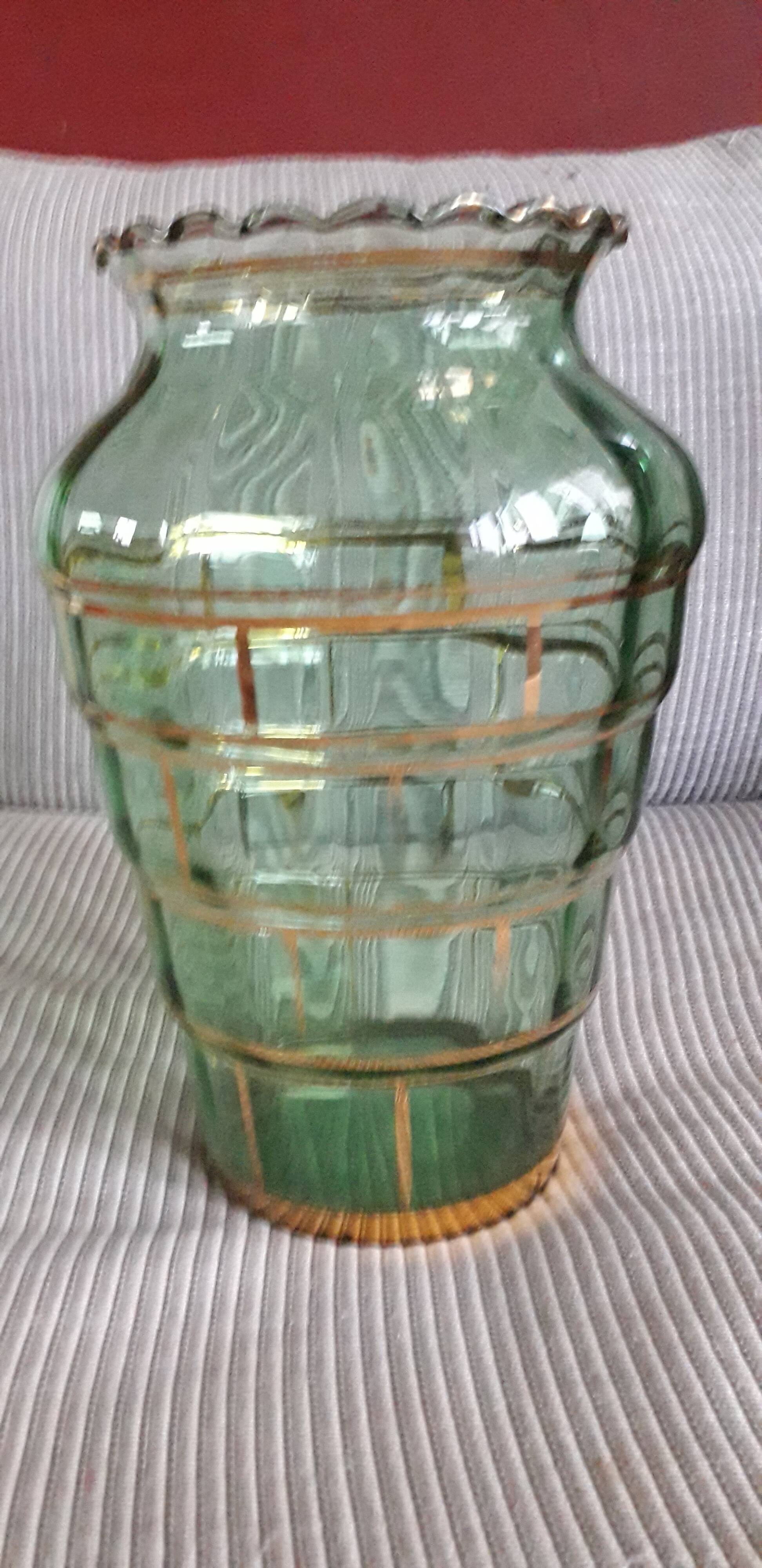 Very original vintage glass vase