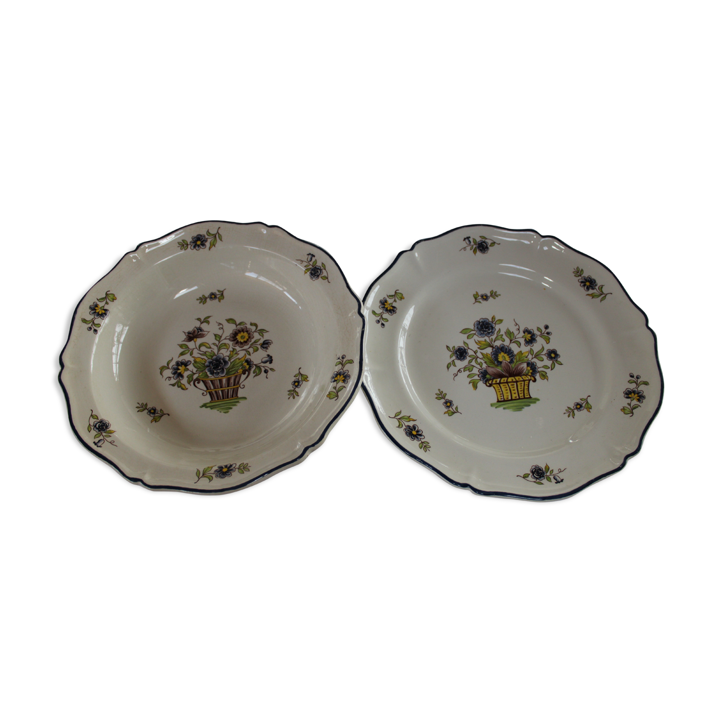 2 dishes of Service Saint-Amand Vieux Delft