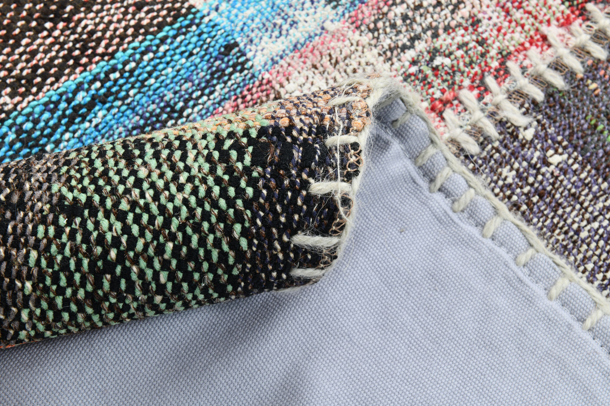 Flatweave ethnic kilim rug 212x302