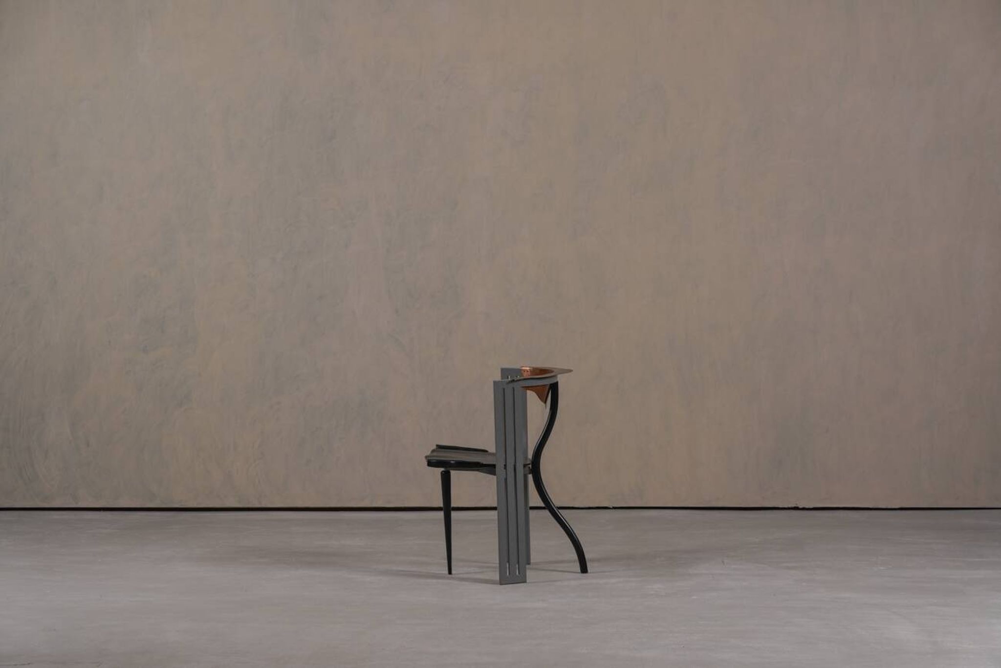Chaise Ota Otanek postmoderne par Borek Sipek pour Vitra