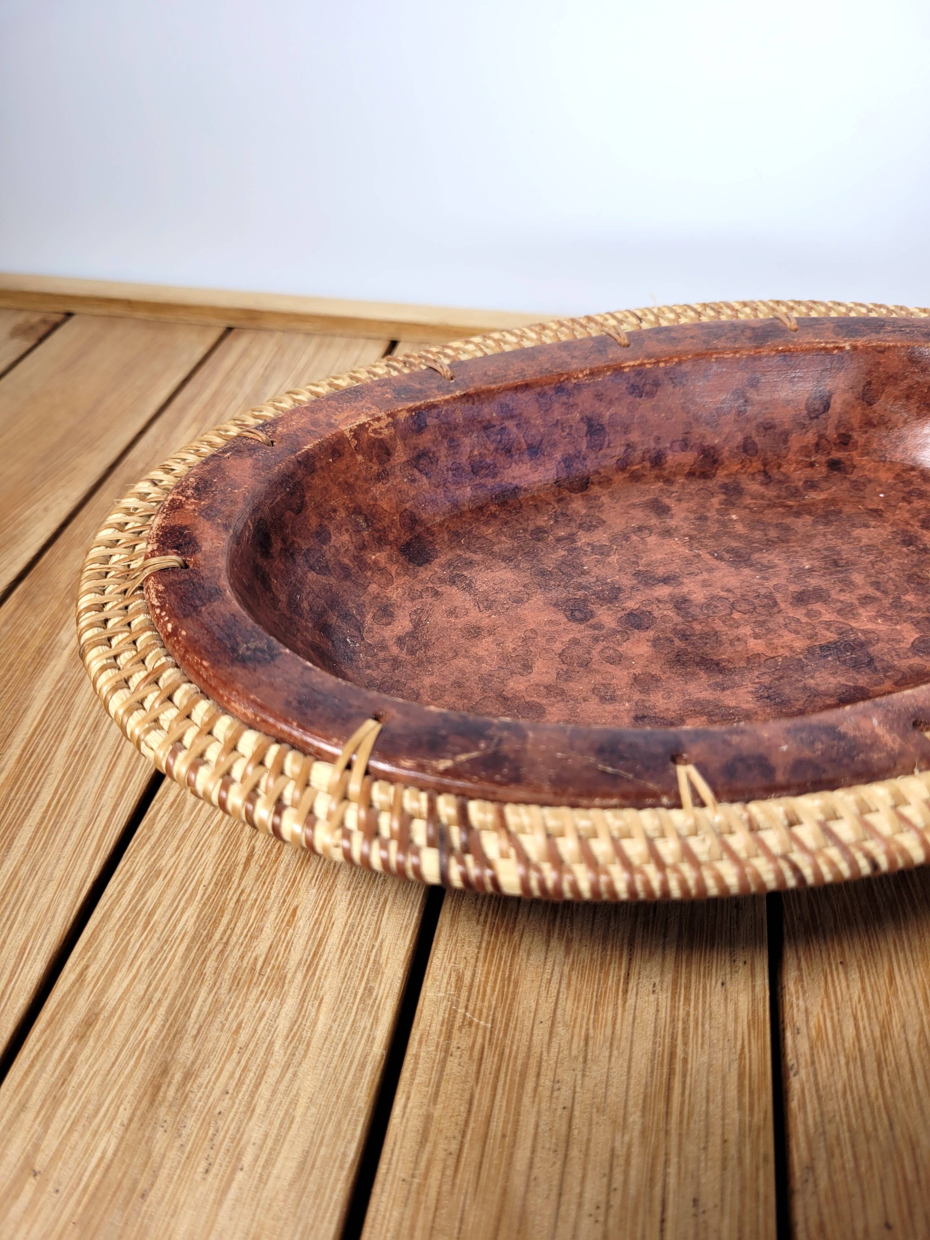 Dish or basketry basketry and ceramic