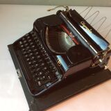 Old portable machine Olympia-Progress ,black