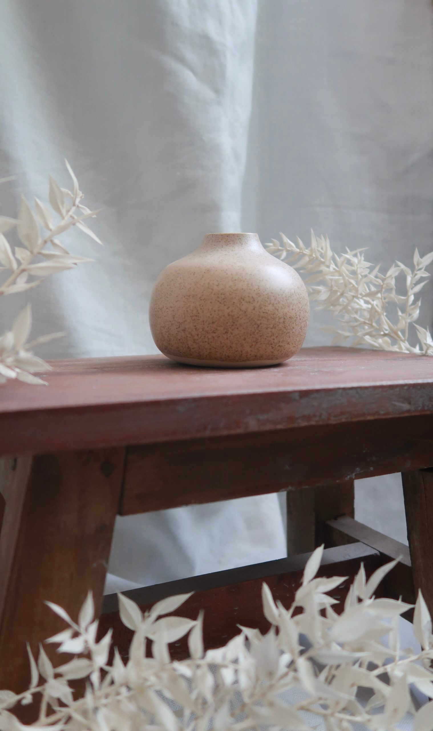 Vase roundy neck speckled - vagabonde creation