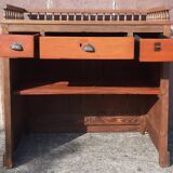 Shop counter