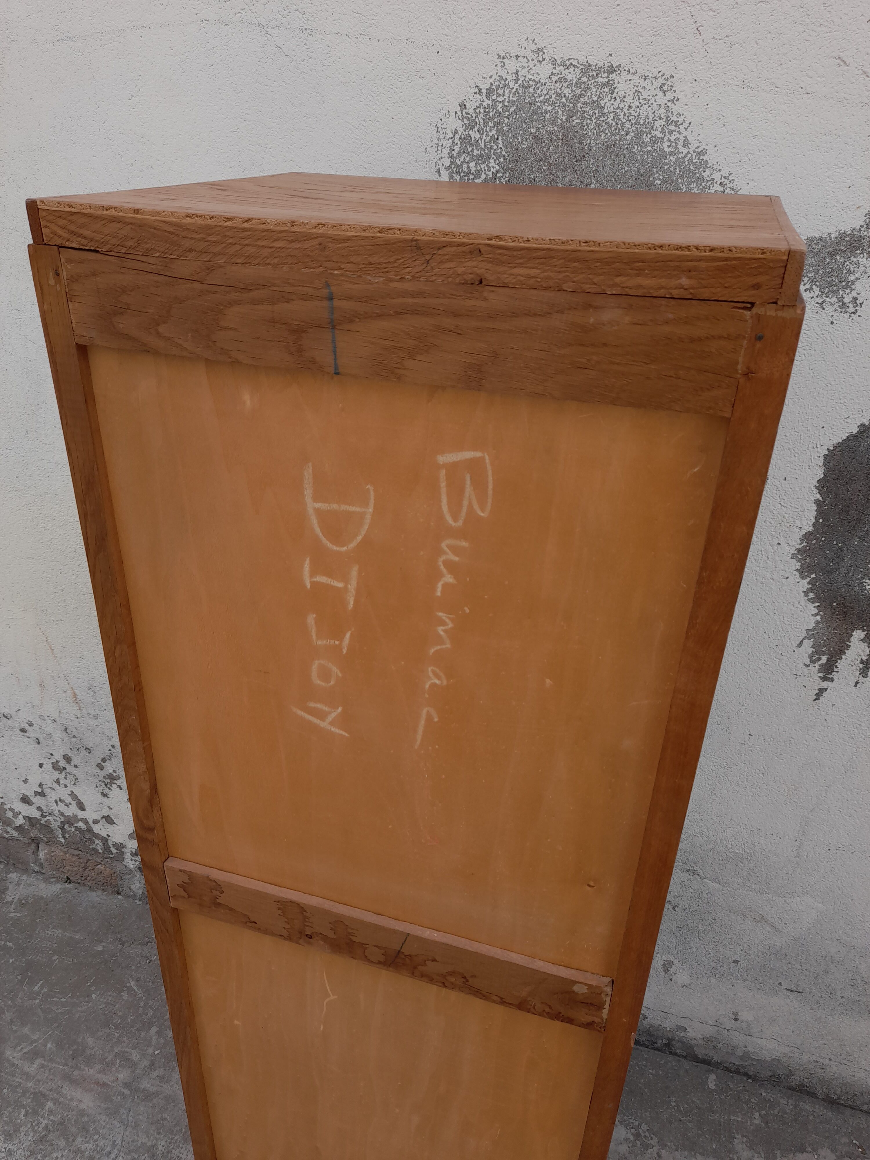 Old curtain cabinet cabinet