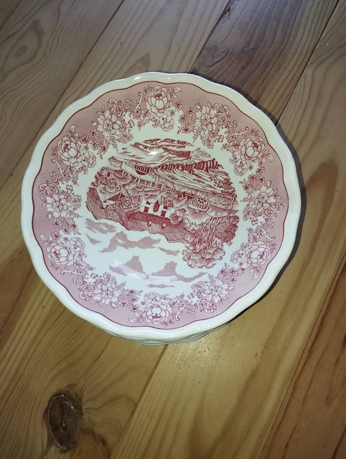 Fontebasso “Swiss Landscape 1760” Rose | Ensemble de Collection 9 Assiettes