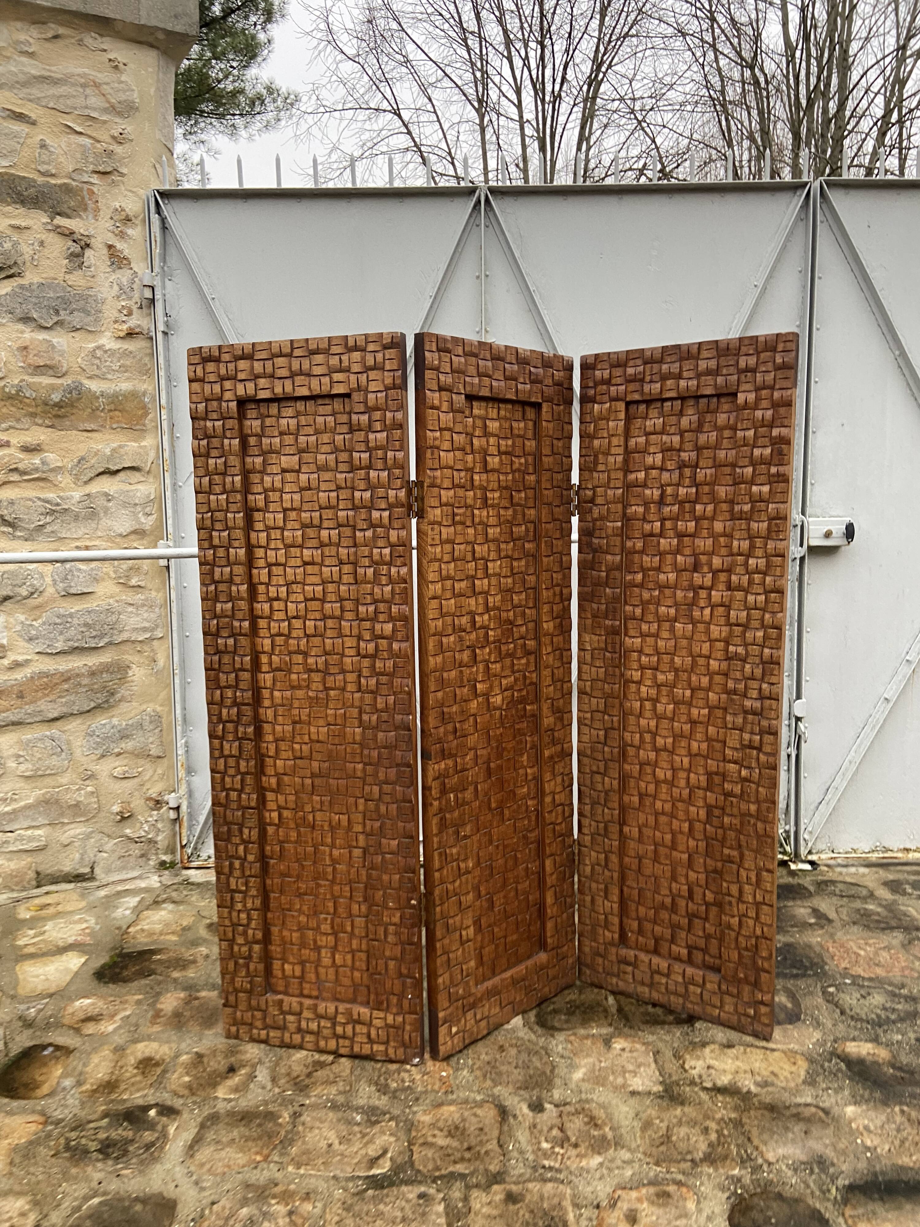 Vintage screen in carved solid wood