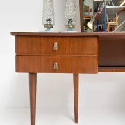 Vintage dressing table with fold-out mirrors, 1950’s