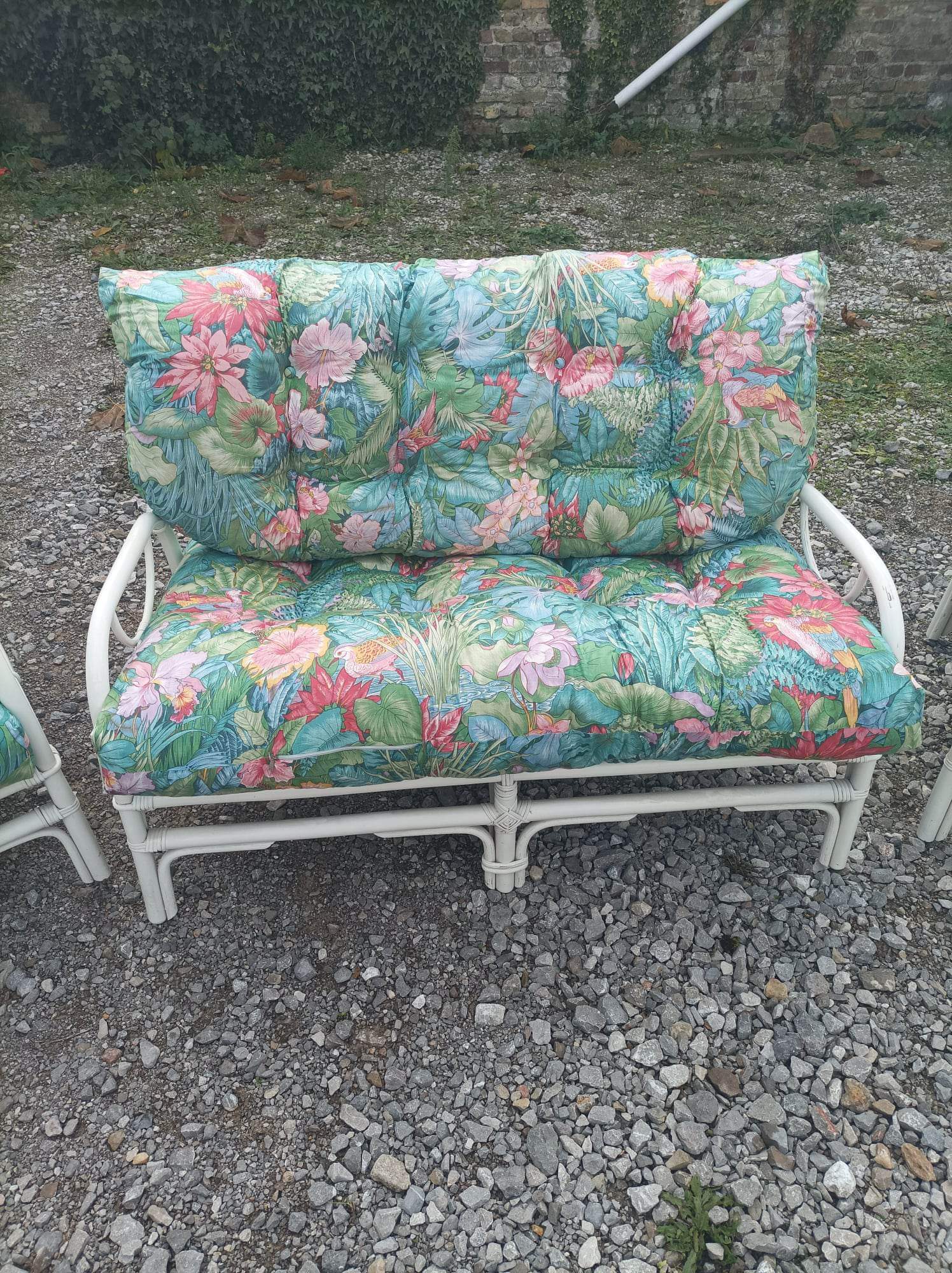3 fauteuils blanc bambou osier avec coussins vintage