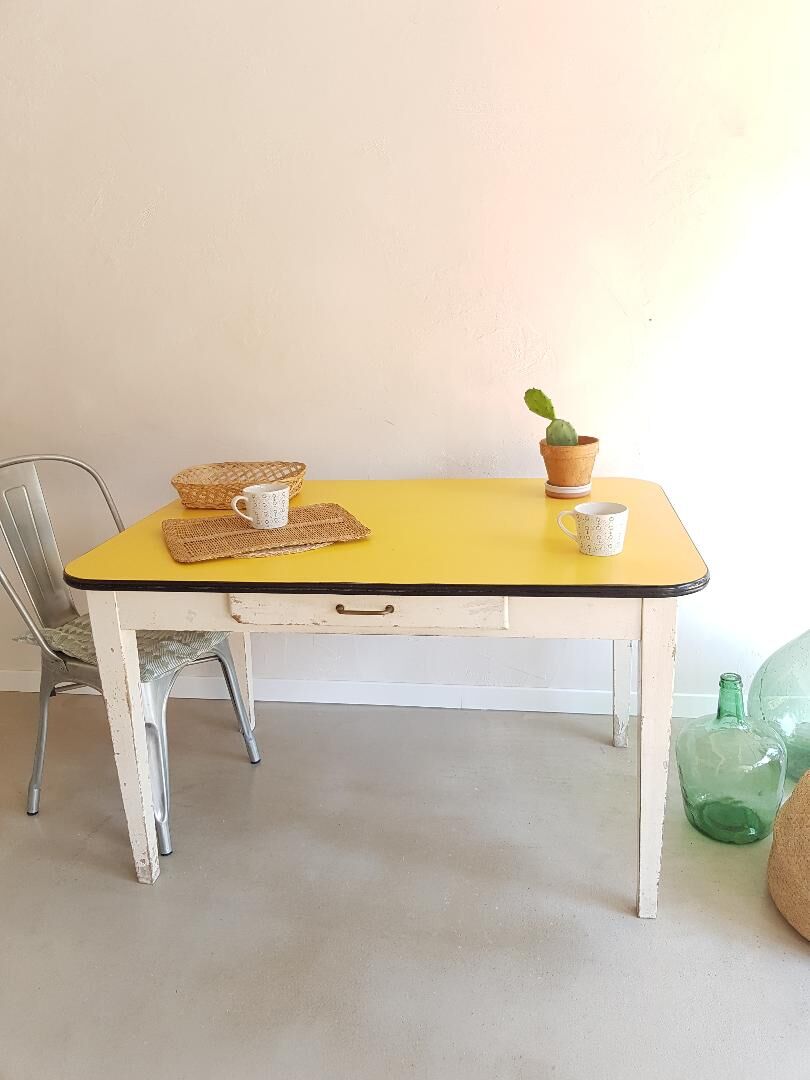 60s kitchen table in wood and formica