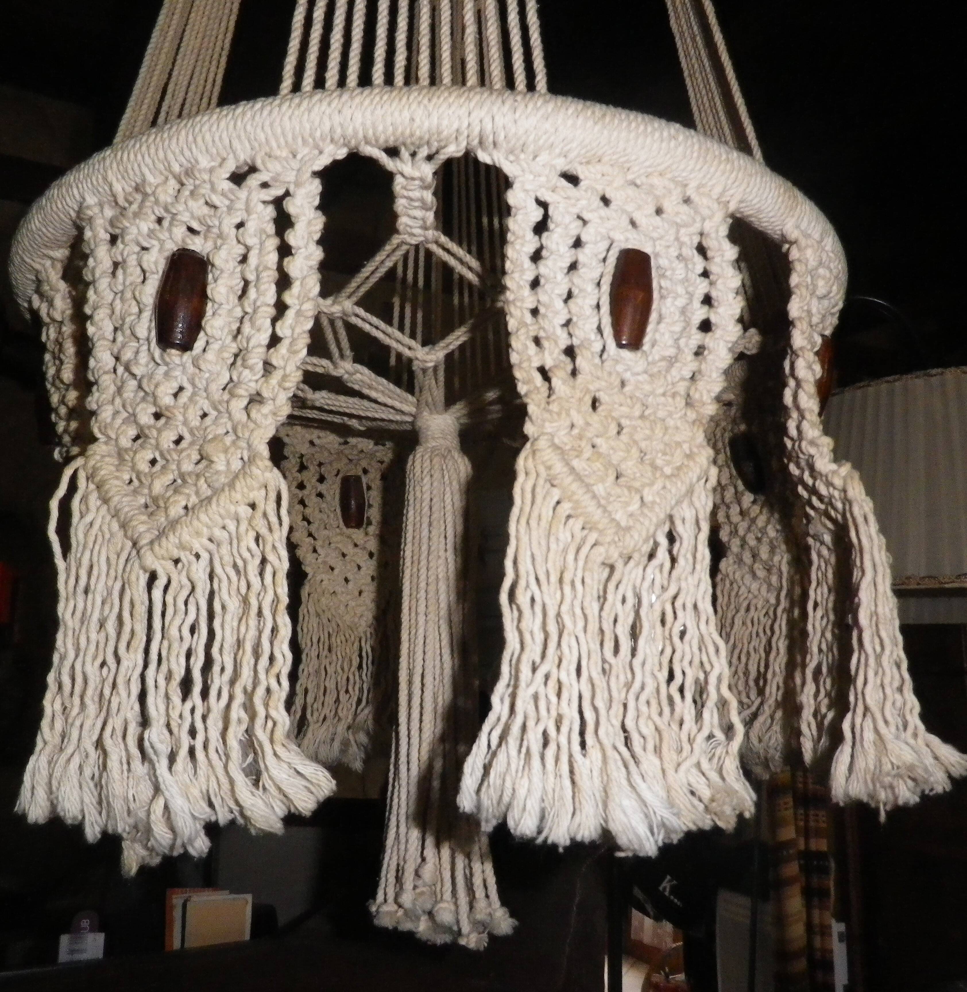 Macrame suspension