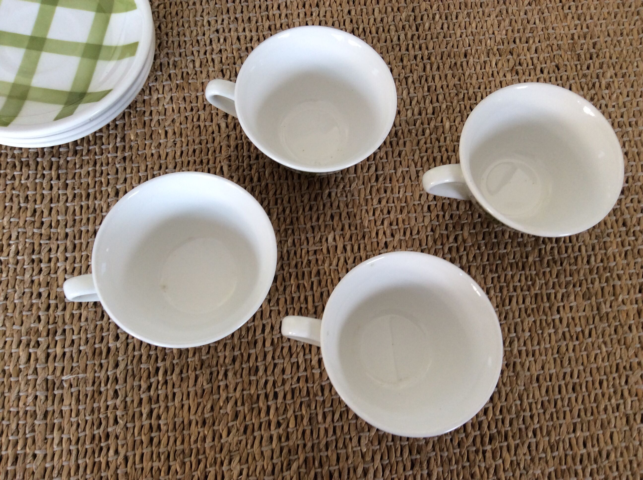 4 Vichy coffee cups