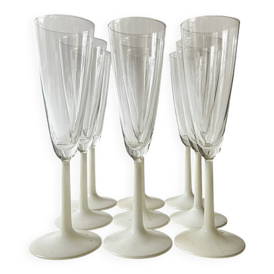 Service 9 coupes a champagne en verre et verre dépoli opaline, France 1970
