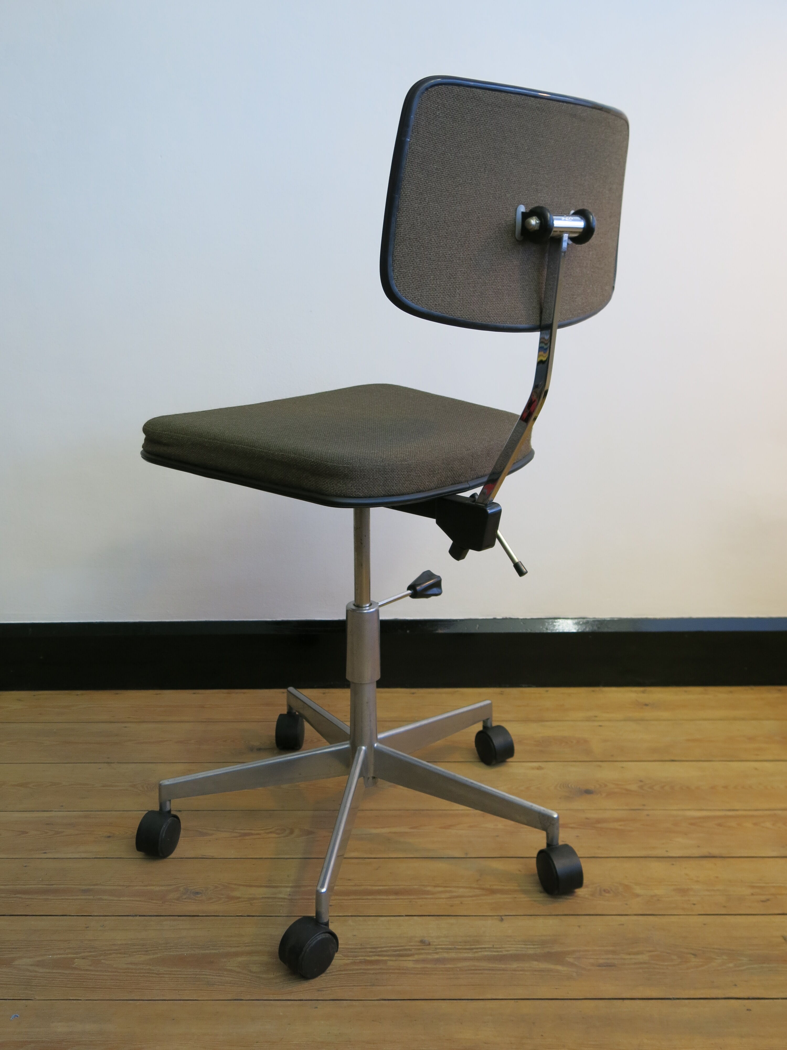 Labofa office chair by Jorgen Rasmussen