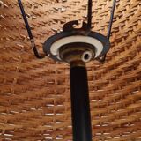 Lampadaire tripode en acier et osier 1950