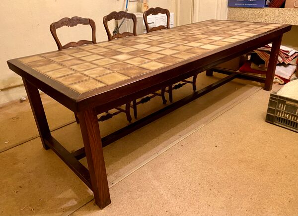 Table ancienne en chêne massif et plateau carrelé