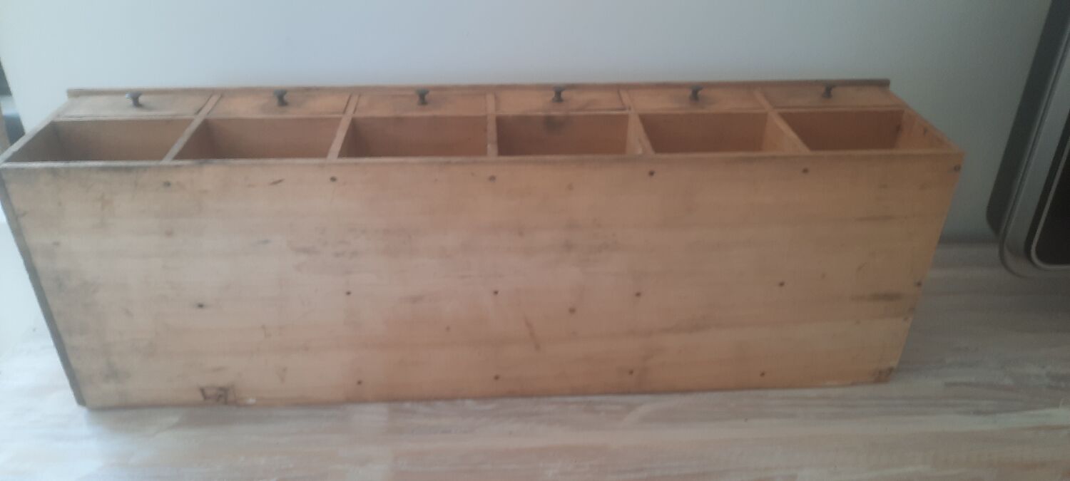 Small furniture of.business in.wood