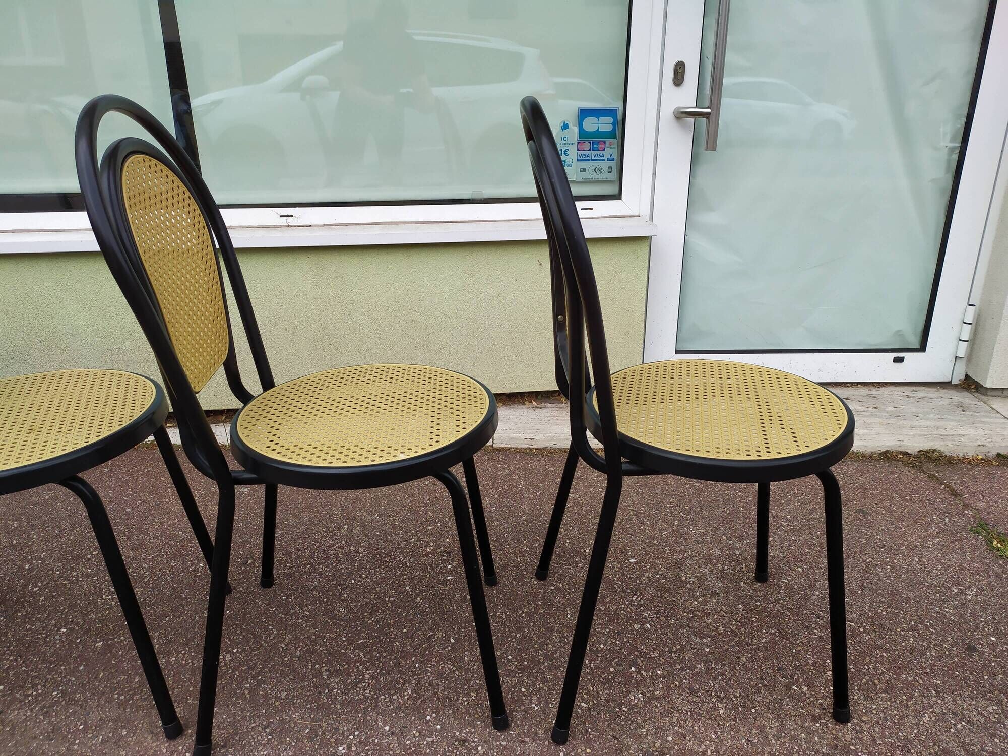 Lot of 4 black bistro chairs