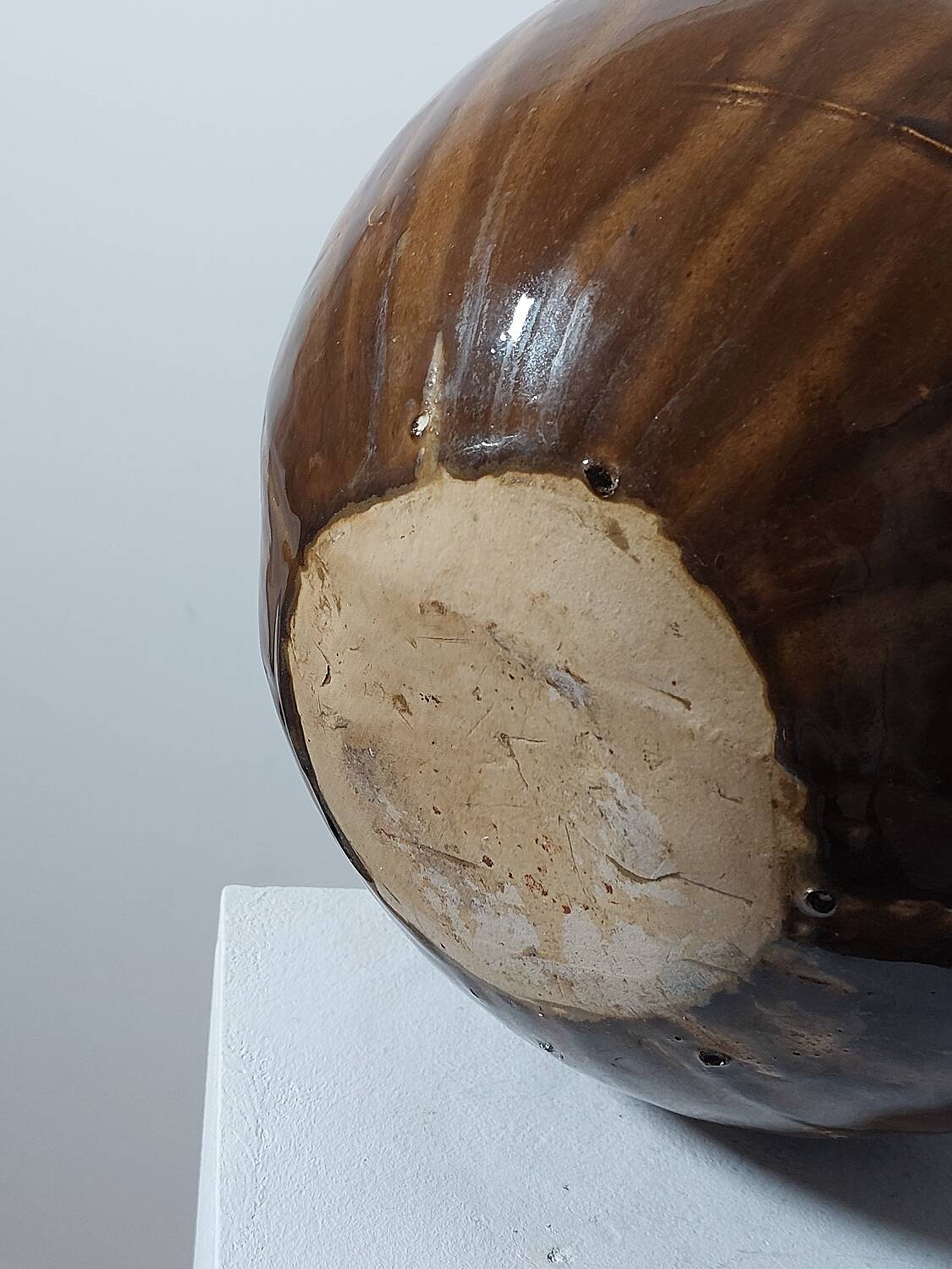 Vase en céramique brutaliste vintage unique en son genre