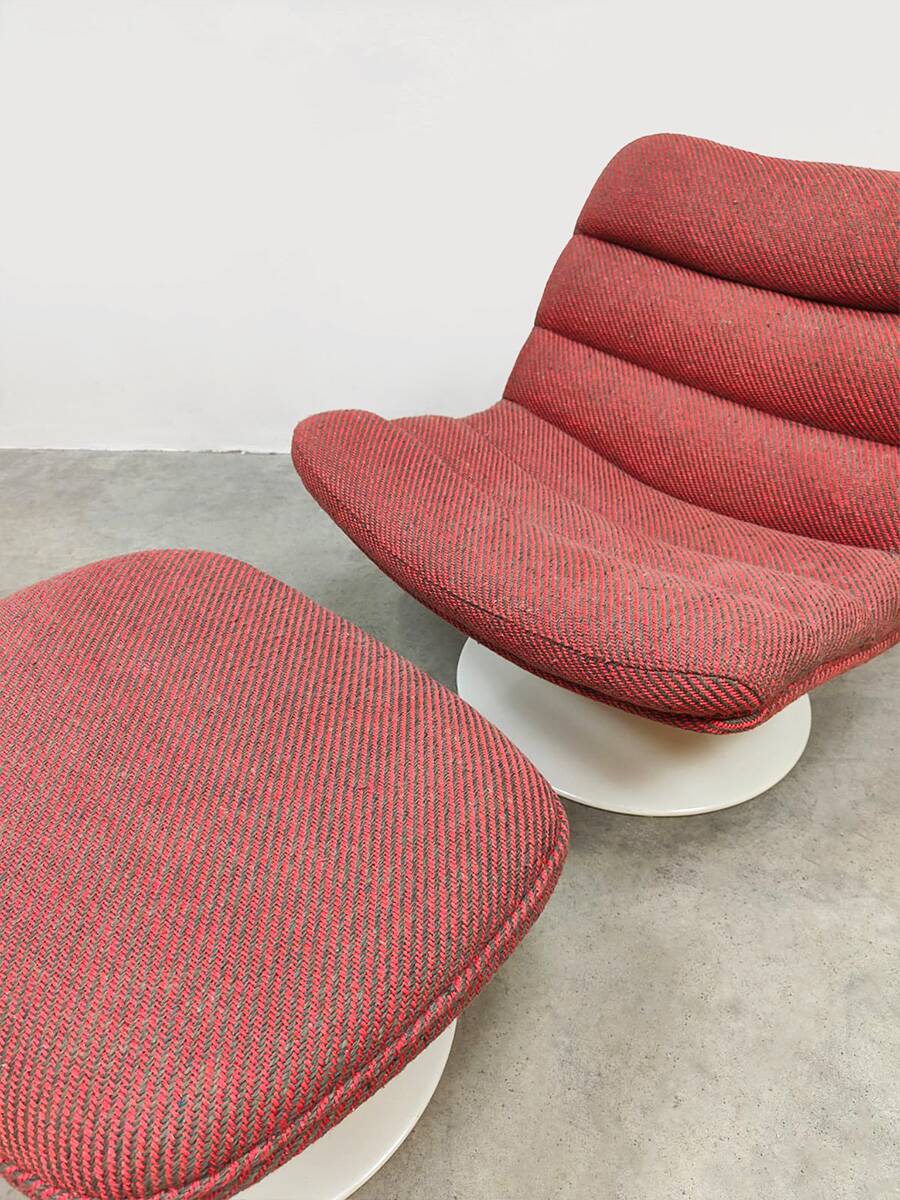 Vintage Dutch design swivel chair &amp; ottoman G. Harcourt Artifort F978
