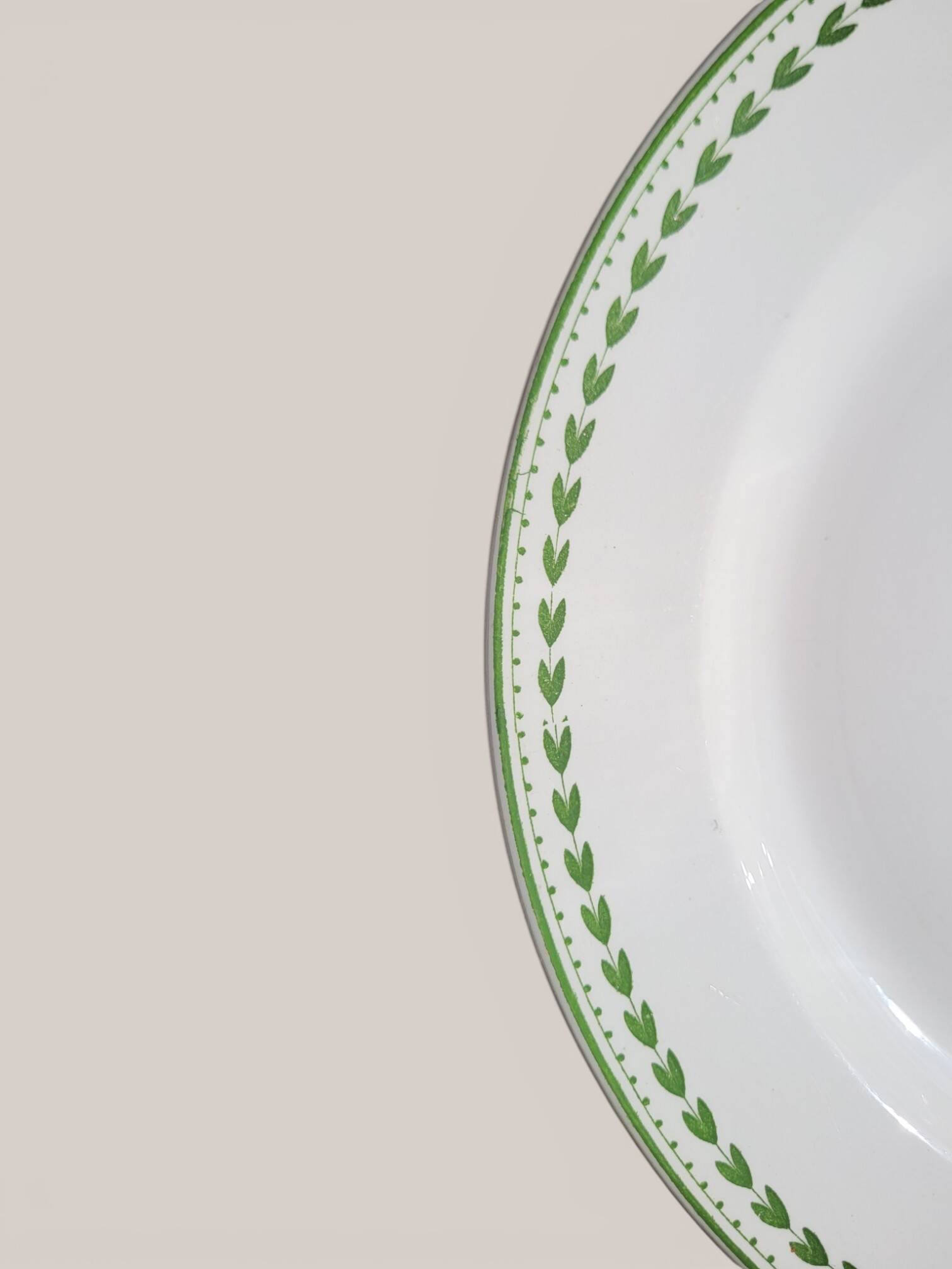 3 plats semi creux en faïence Boch Frères Kéramis