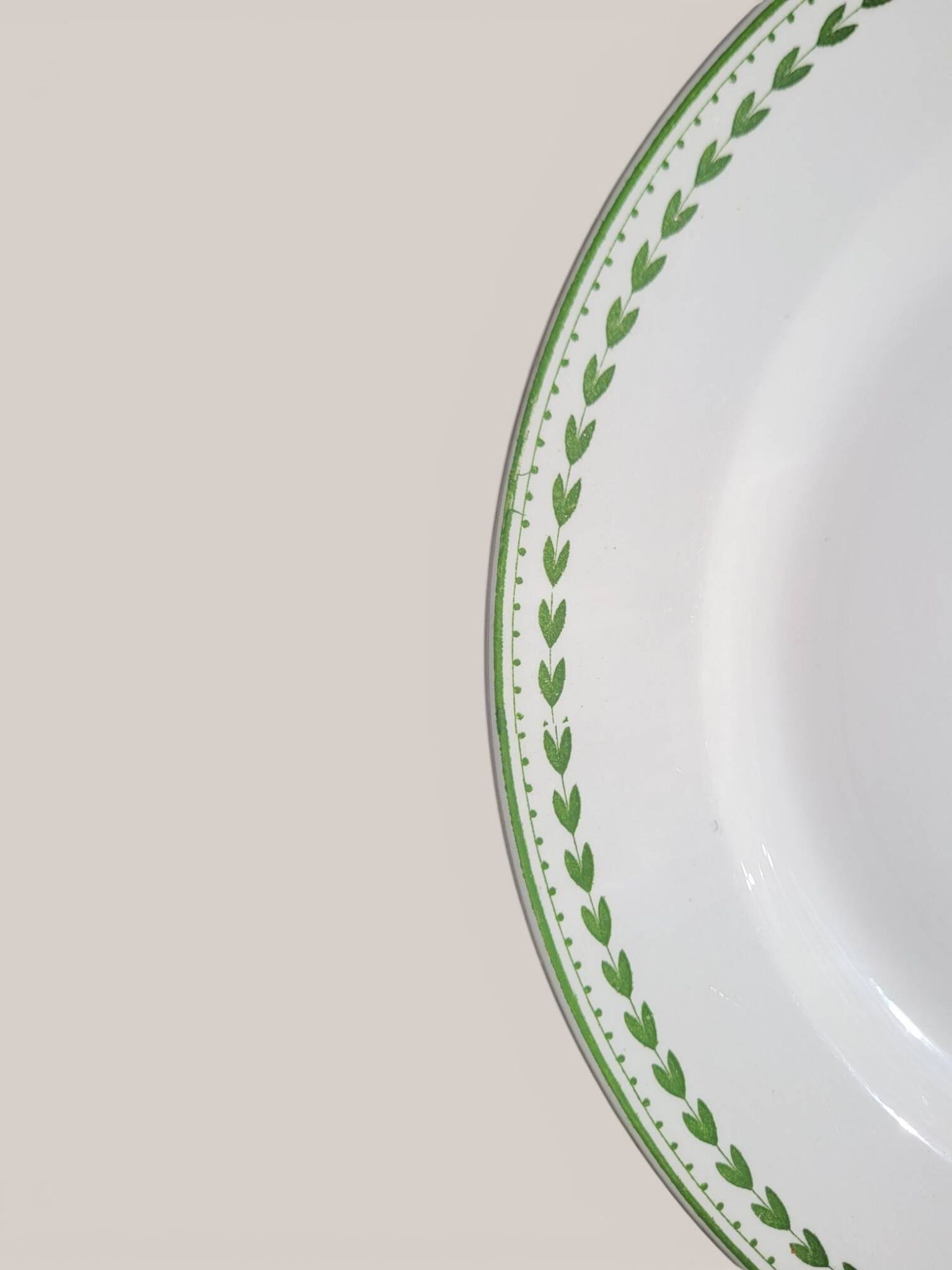 3 plats semi creux en faïence Boch Frères Kéramis