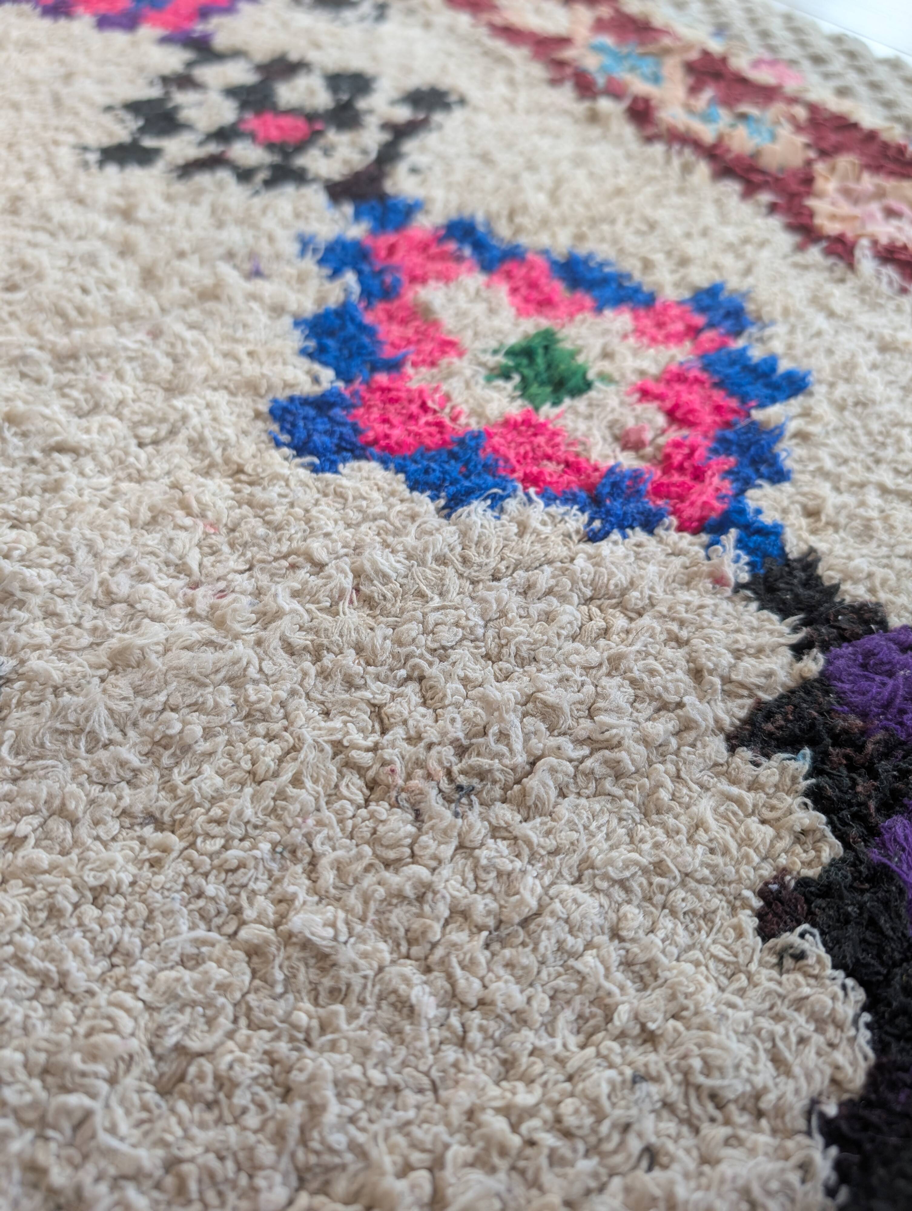 Berber carpet / kilim / boucherouite