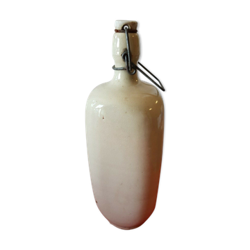 Bouteille en grès vernisse avec bouchon porcelaine