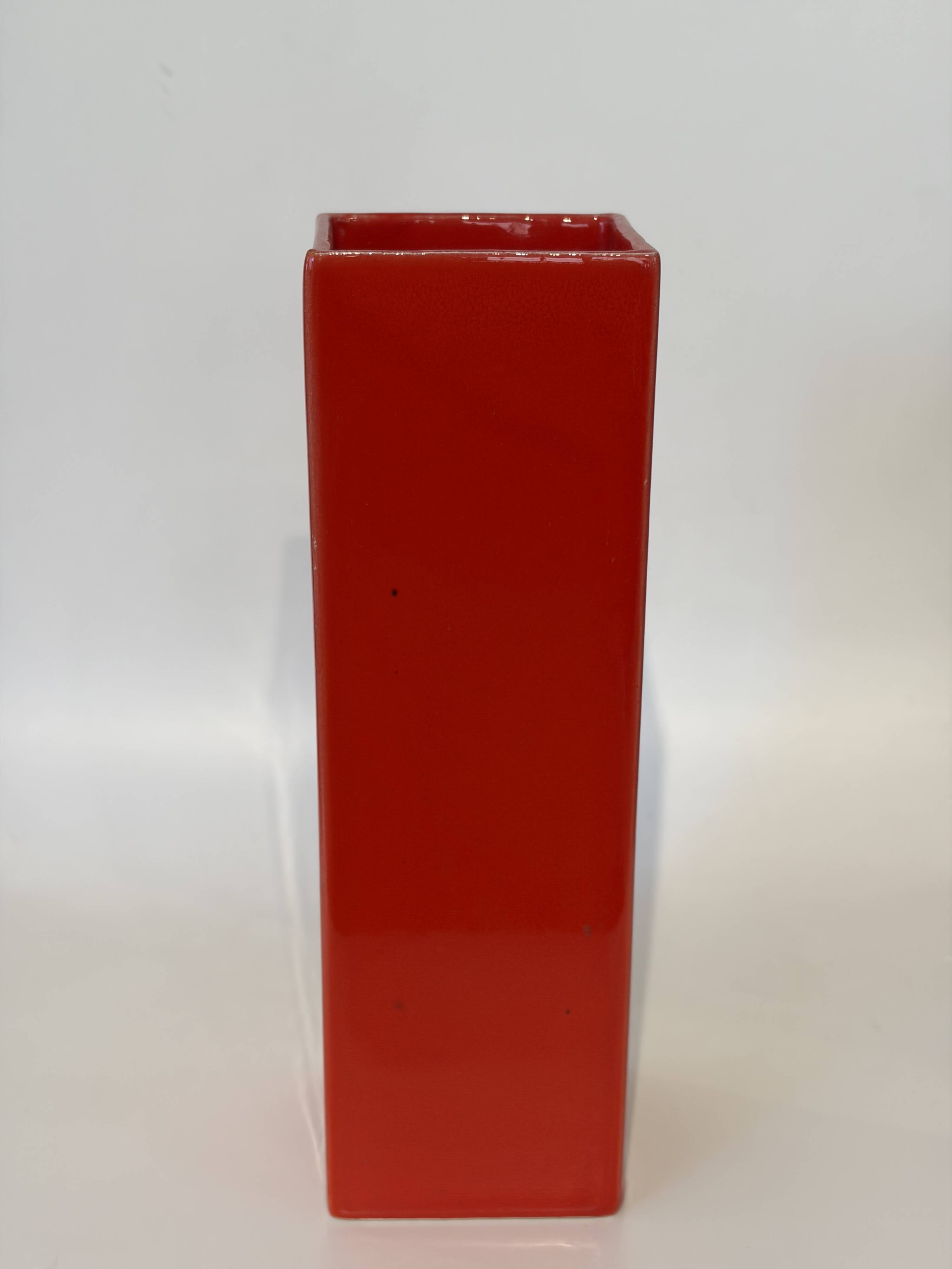 Vase géométrique italien  1970