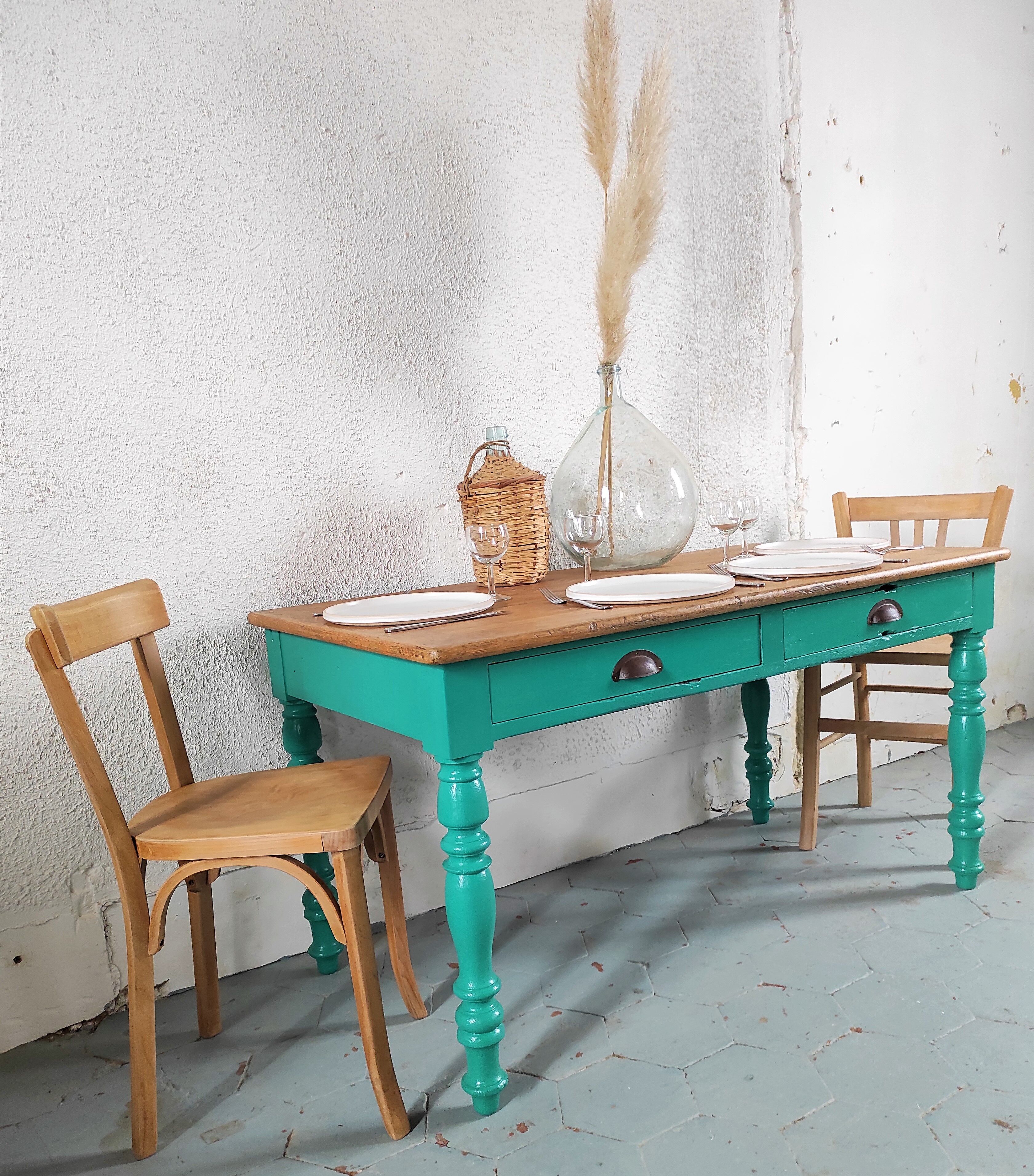 Farm table