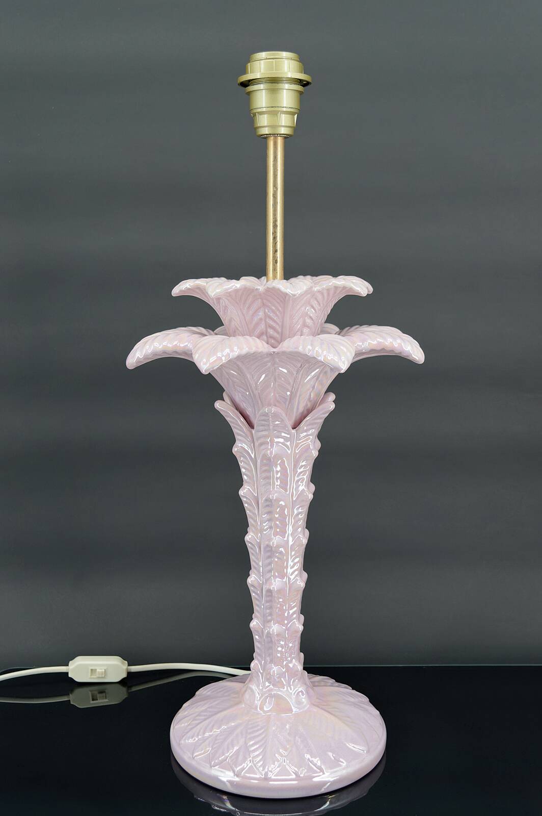 Palm tree lamp in pearly pink ceramic, Italy, circa 1960