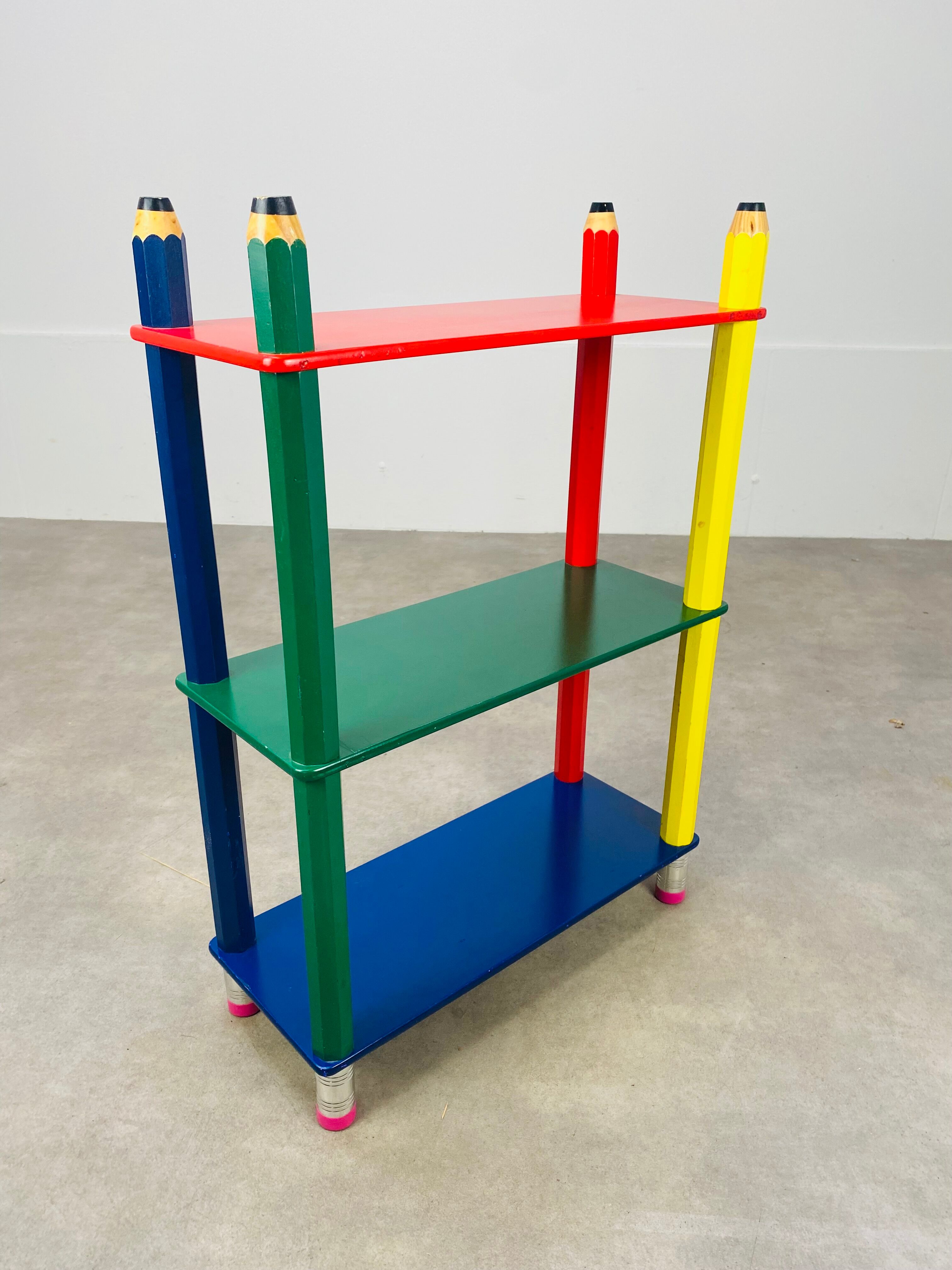 Pierre Sala pencil shelf for children
