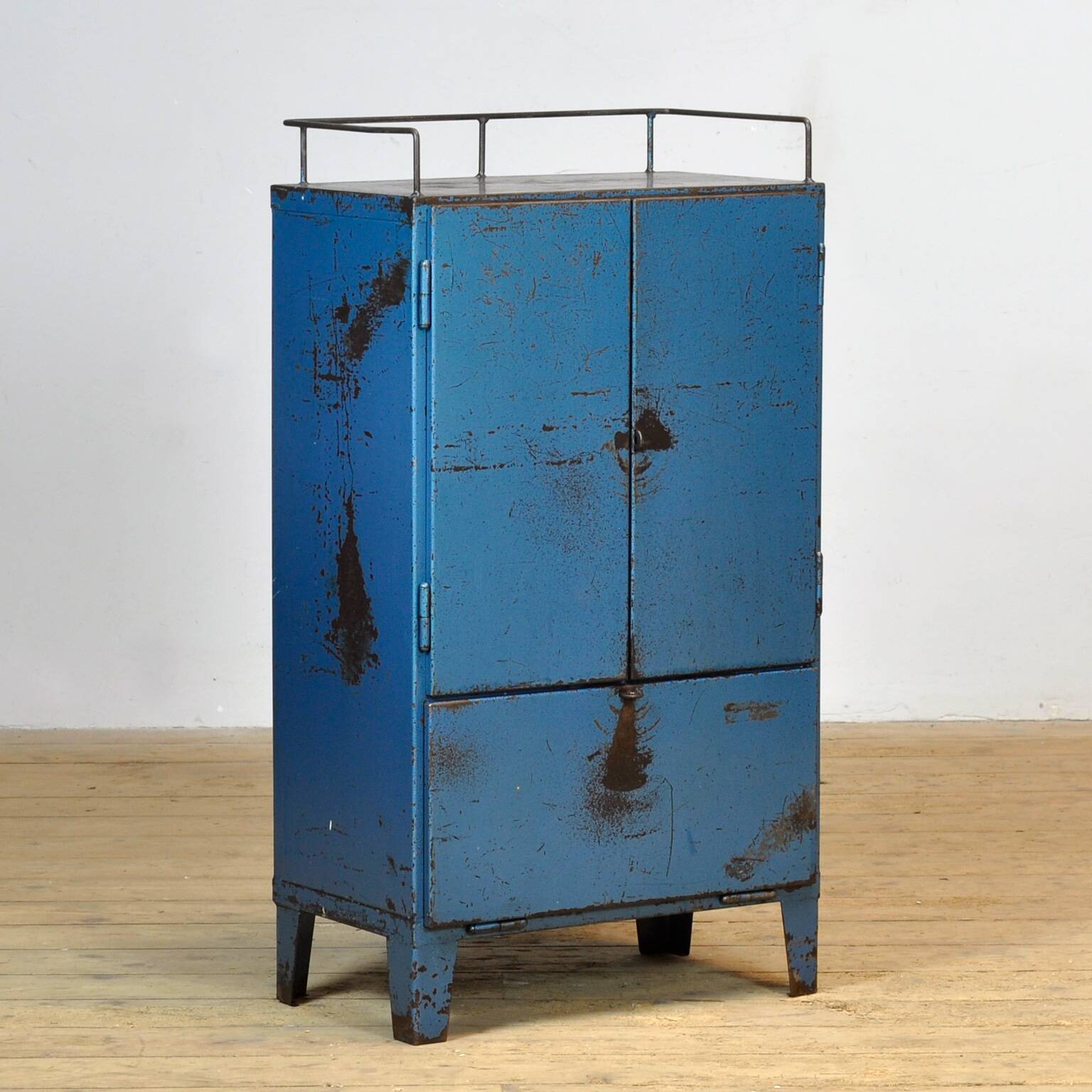Industrial four-drawer cabinet from the 1970s