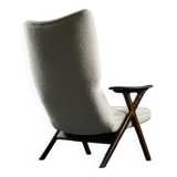 Fauteuil haut de salon vintage en teck et tissu bouclé blanc du milieu du siècle norvégien, années 1960