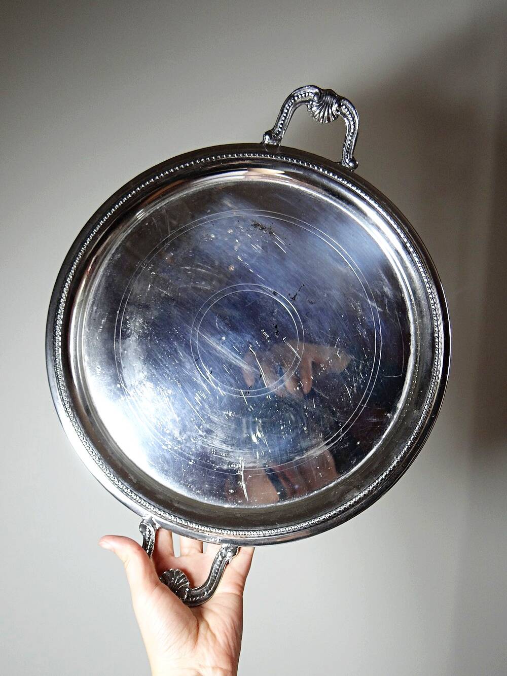 Rare vintage oriental covered serving dish in silver-plated metal, mid-20th century.