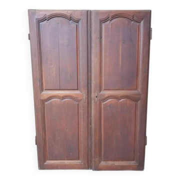 Antique double cupboard doors from the 19th century