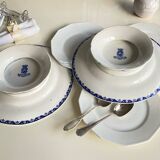 2 cake plates 'iron earth'