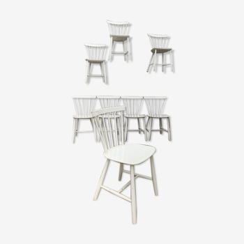 Suite de 8 chaises scandinaves blanches Danemark 1960