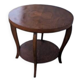 Pedestal table, side table
