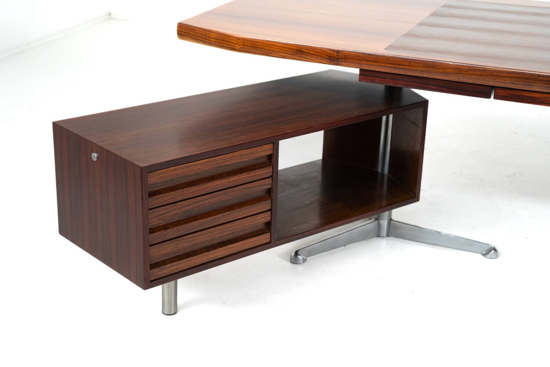 Executive Desk by Osvaldo Borsani for Tecno, Italy, 1960s